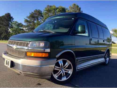 Chevrolet Express Explorer Limited (2005)