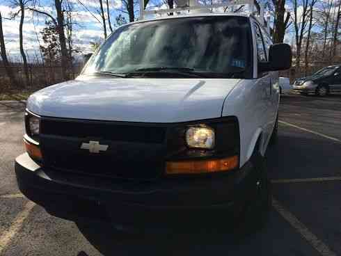 Chevrolet Express G3500 (2005)