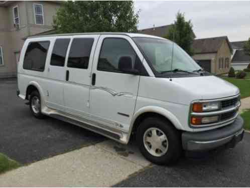 Chevrolet Express (2000)