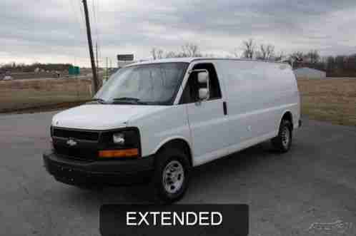 Chevrolet Express Work Van (2009)