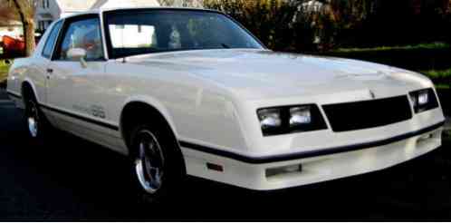 Chevrolet Monte Carlo 1983 Ss White Blue W White Ss