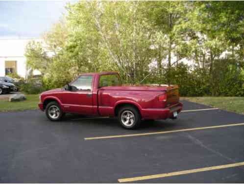 2001 Chevrolet S-10 LS