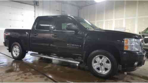 2009 Chevrolet Silverado 1500 LT Pickup Truck 4-Door Automatic 6-Speed V8 5. 3L