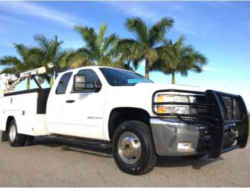 Chevrolet Silverado 3500 UTILITY (2007)