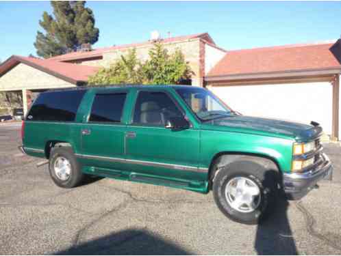 Chevrolet Suburban (1999)