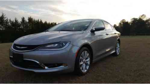 Chrysler 200 Series (2015)