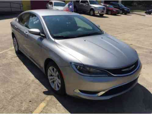 2015 Chrysler 200 Series Limited Sedan 4-Door Automatic 9-Speed I4 2. 4L