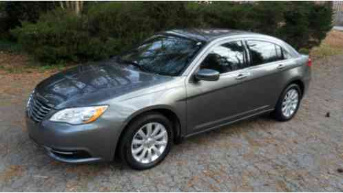 Chrysler 200 Series (2012)