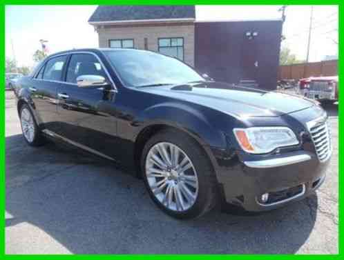 2013 Chrysler 300 Series 300C