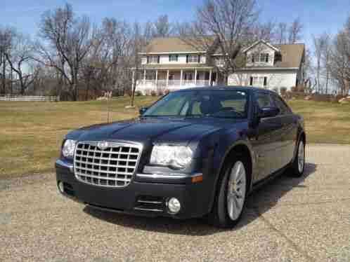 2007 Chrysler 300 Series C with SRT design