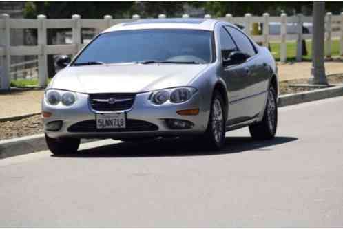 2001 Chrysler 300 Series EXTRA CLEAN-FULLY LOADED-RUNS & DRIVES-NO RESERVE