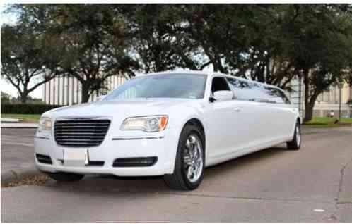 Chrysler 300 Series Limousine (2013)