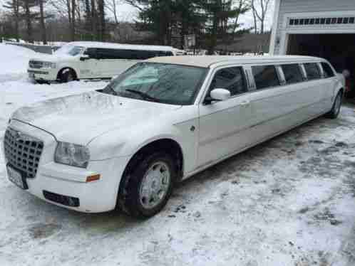 2005 Chrysler 300 Series Limousine