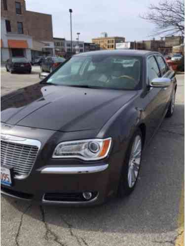 2014 Chrysler 300 Series