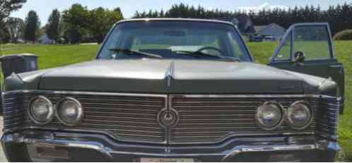 Chrysler Imperial Crown (1968)