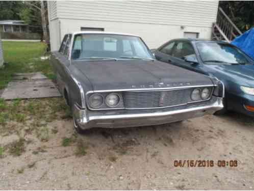 Chrysler Imperial NEWPORT (1965)