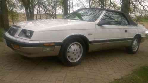 1988 Chrysler LeBaron Premium