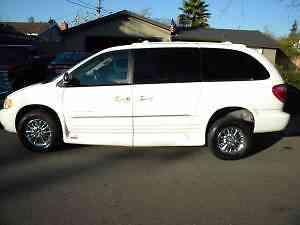 Chrysler Town & Country (2001)