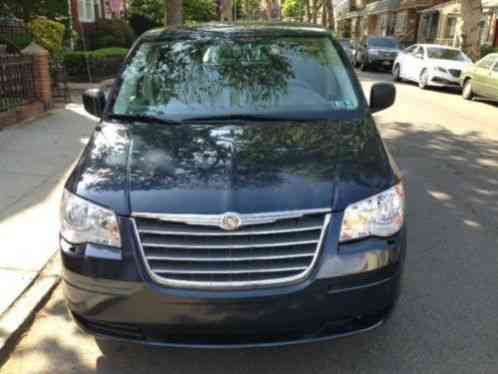 Chrysler Town & Country (2009)
