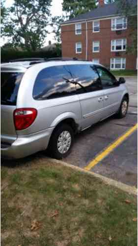 Chrysler Town & Country (2005)