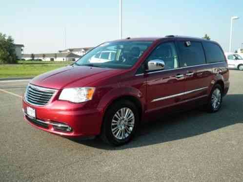 Chrysler Town & Country (2011)