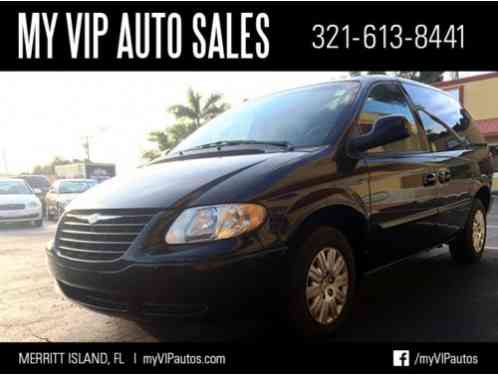 Chrysler Town & Country (2005)