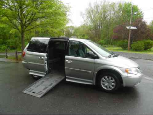 Chrysler Town & Country (2007)