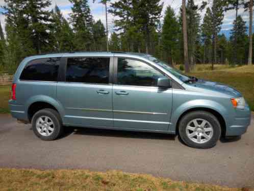 Chrysler Town & Country Handicap (2010)