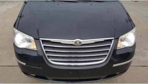 Chrysler Town & Country (2008)