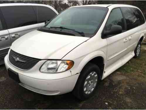 Chrysler Town & Country (2001)