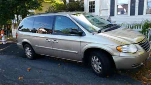 Chrysler Town & Country Touring (2007)