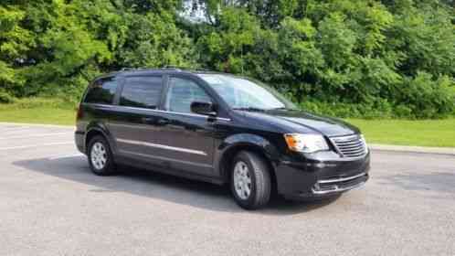 Chrysler Town & Country Touring (2013)