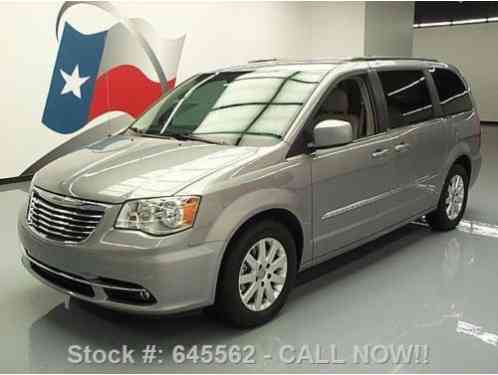 Chrysler Town & Country TOURING NAV (2013)