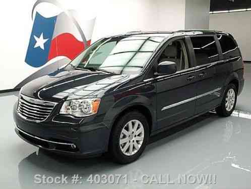 Chrysler Town & Country TOURING (2014)