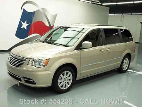 Chrysler Town & Country TOURING (2015)