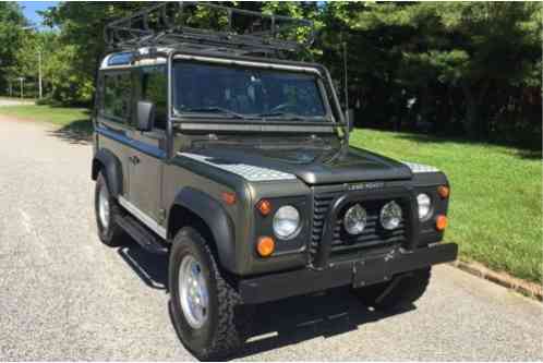 Land Rover Defender 90 2 Door (1997)