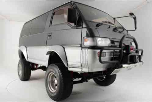 Mitsubishi Delica Manual (1992)