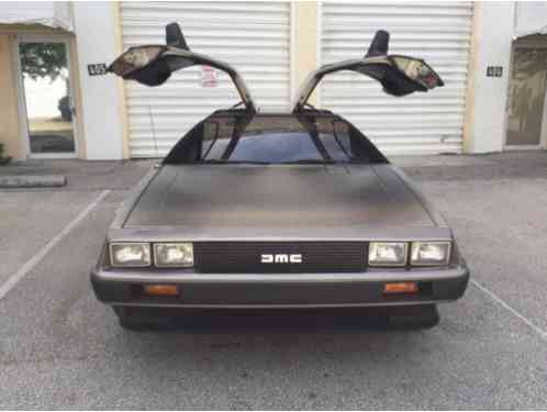 DeLorean (1981)