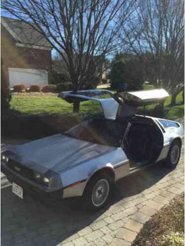 DeLorean (1981)