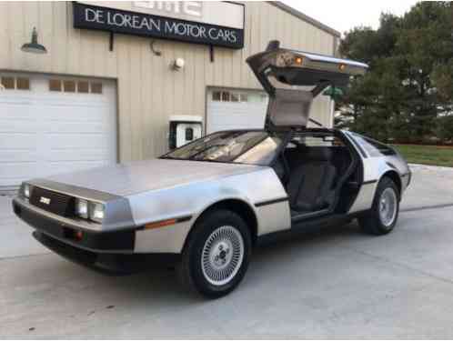 DeLorean Delorean DMC-12 (1981)