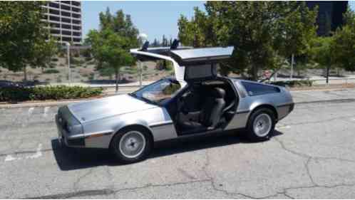 1983 DeLorean DMC-12