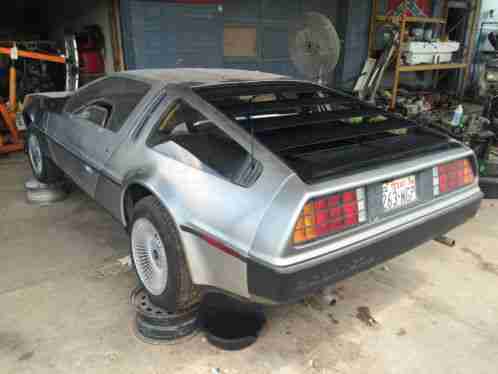 1981 DeLorean DMC 12