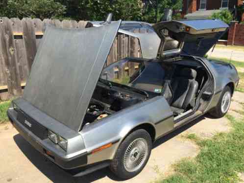 1981 DeLorean DMC 12