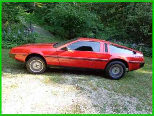 1981 DeLorean DMC-12 Gold Wing