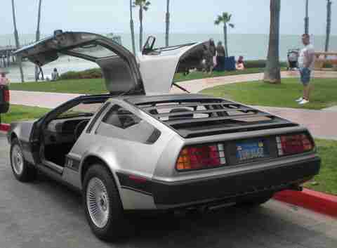 DeLorean DMC-12 Gullwing (1981)