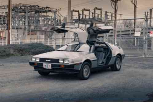 DeLorean DMC-12 (1981)