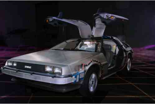 DeLorean DMC-12 (1981)