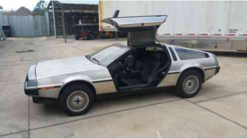 DeLorean (1981)