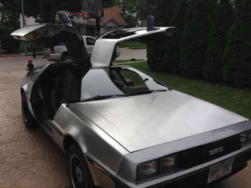 DeLorean DMC12 (1981)