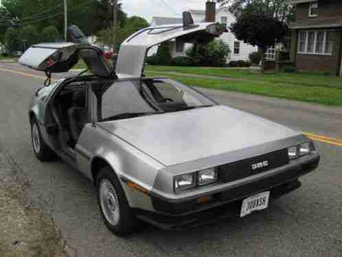 DeLorean (1981)